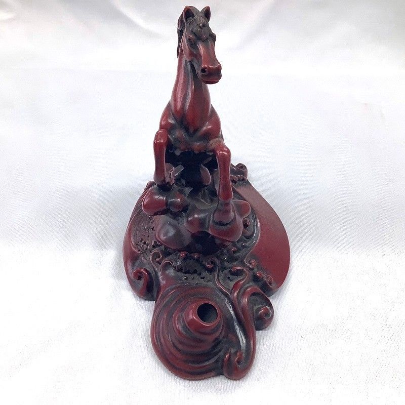 骨董 縁起物 置物 馬 彫刻 インテリア オブジェ 雑貨 【中古】MK-1730