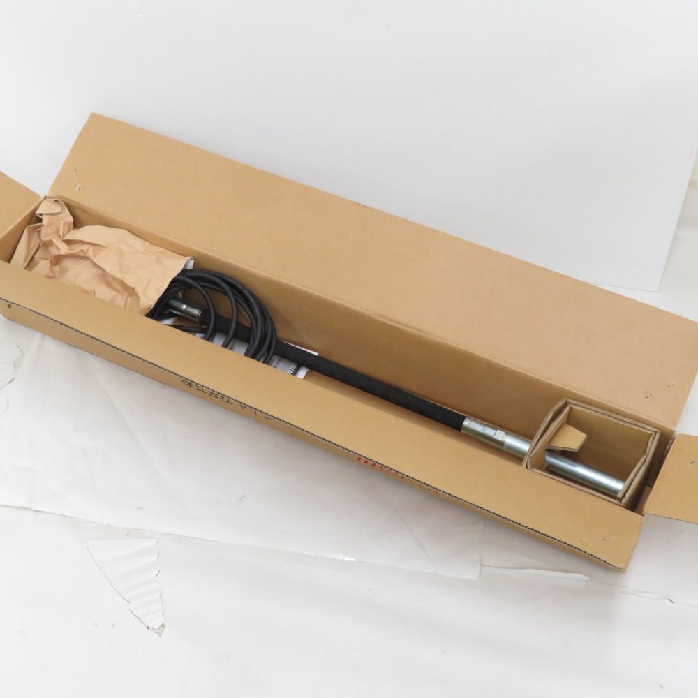 makita マキタ 100V 28mm コンクリートバイブレータ フレキタイプ