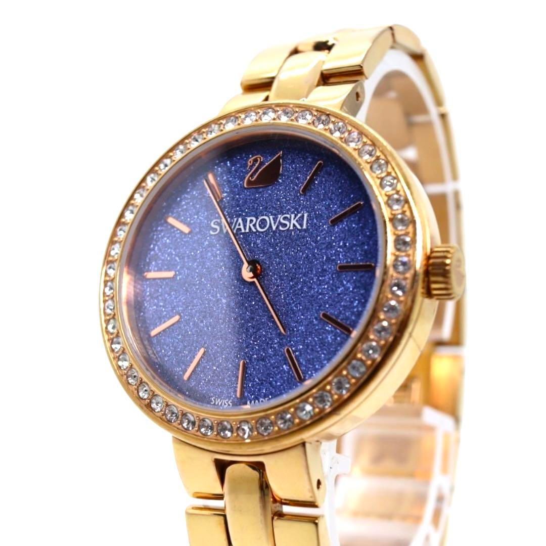 55 SWAROVSKI 時計 シェル文字盤 レディース シンプル ストーン 2025年