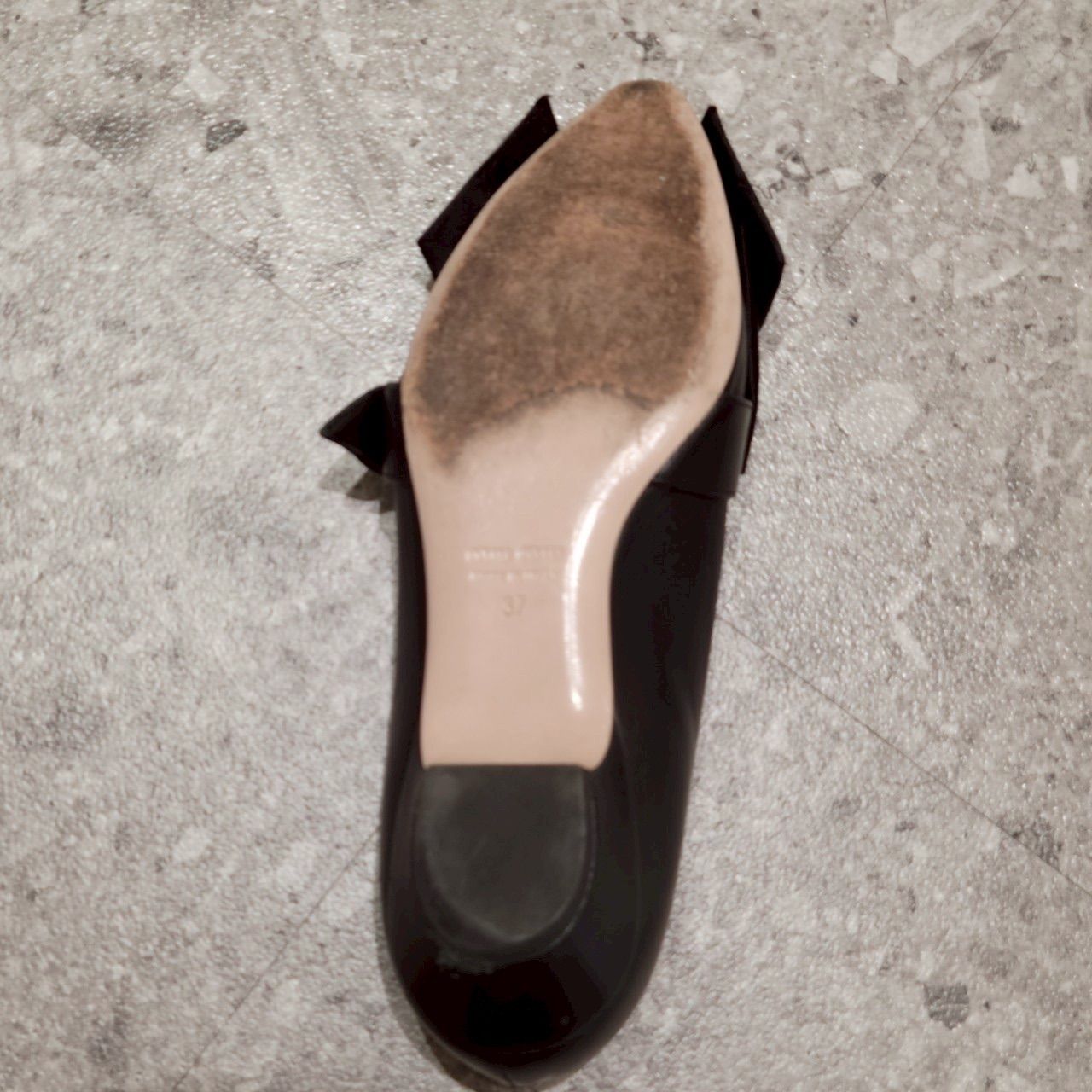 miumiu リボンレザーフラットシューズ　38サイズ ミュウミュウ miu miu レザー ZIPデザイン リボンベルト