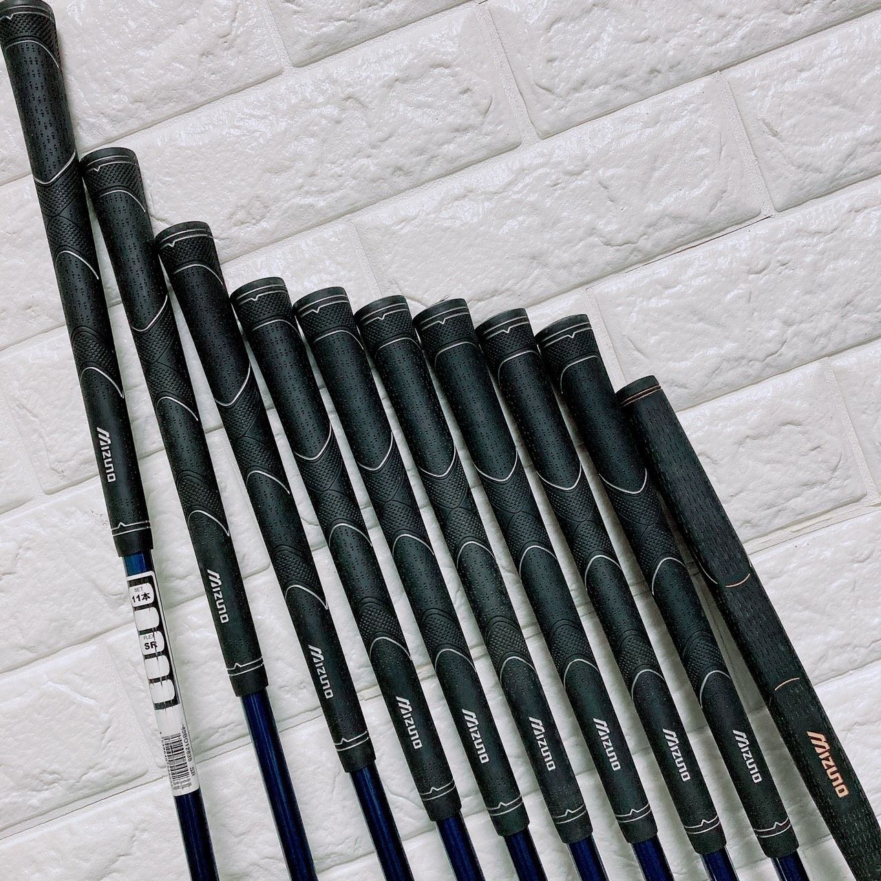 テーラーメイド　ミズノ　メンズゴルフ14本セット　カーボン　右利き用　初心者 初心者 テーラーメイド ゴルフセット 14本セット メンズ右利き MIZUNO