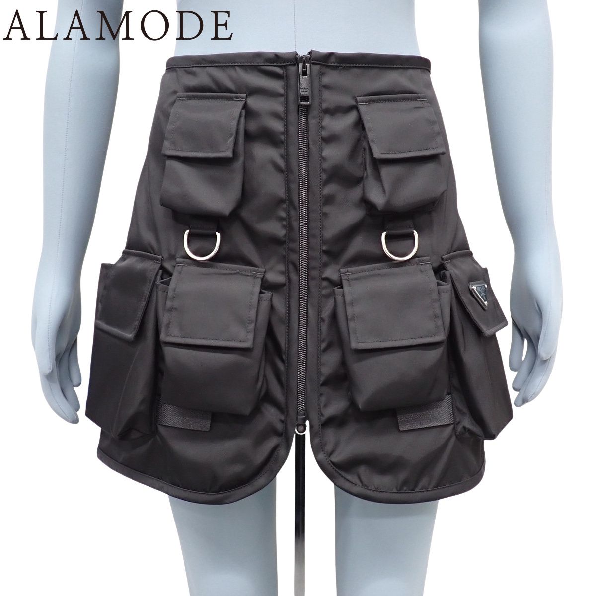 プラダミニポーチ付Re-Nylonフレアスカート プラダミニポーチ付Re-Nylonフレアスカート