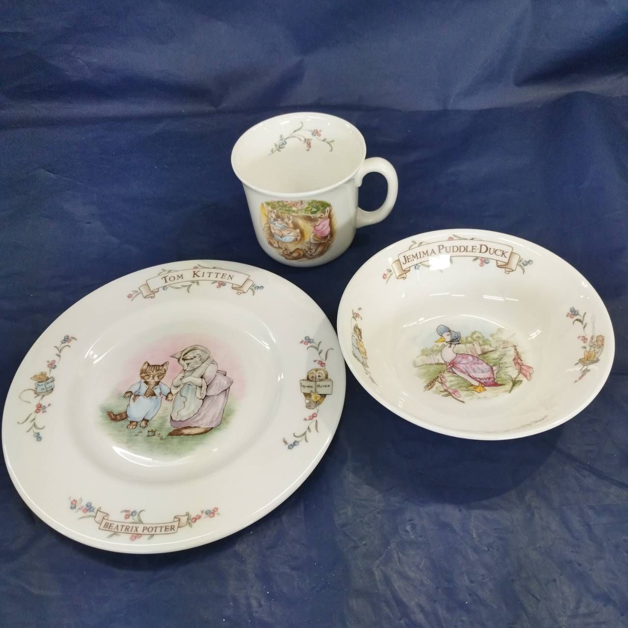 BEATRIX POTTER ROYAL ALBERT ロイヤルアルバート ピーターラビットシリーズ カップ マグカップ コップ 食器 2枚 2皿 お皿  平皿 深皿 【 Y 】 - メルカリ