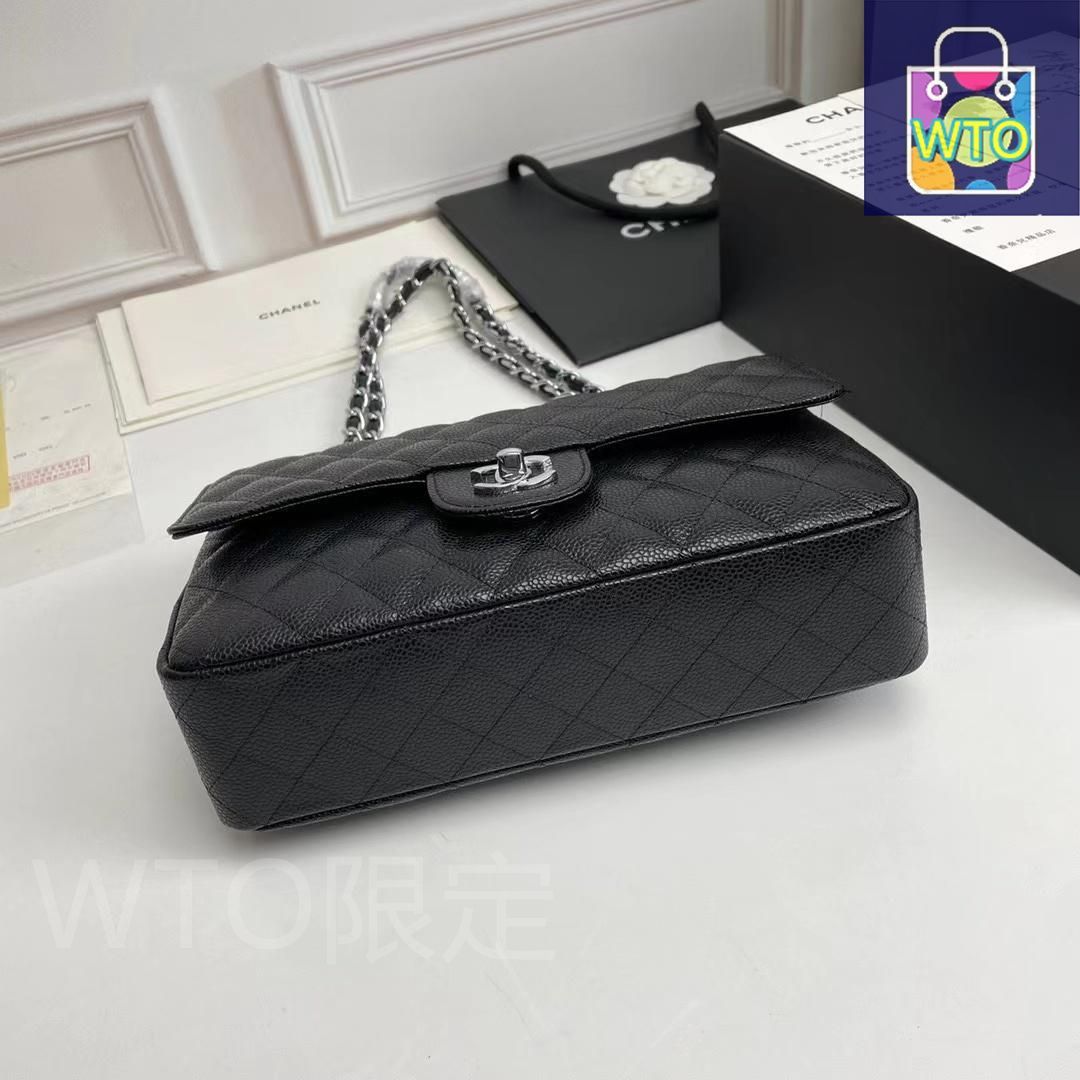 シャネル プラッシュラウンドクロスボディバッグ シャネル プラッシュラウンドクロスボディバッグ (CHANEL