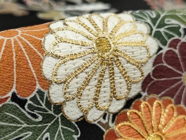 平和屋着物□豪華黒留袖 駒刺繍 扇面草花文 金彩 正絹 逸品