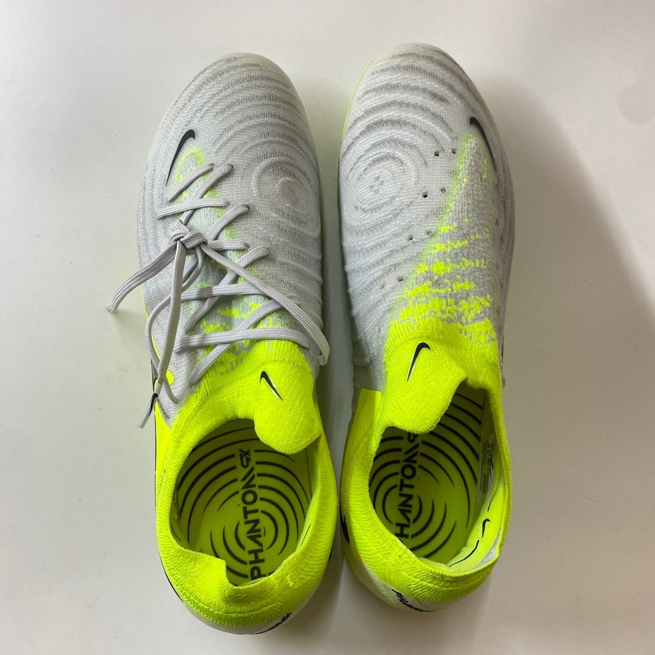 【数日掲載】ナイキ ファントムgx2 エリート25.5cm NIKE ファントム GX 2 エリート AG 25.5cm - メルカリ