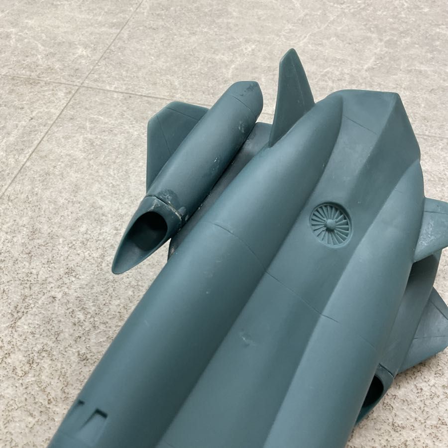ツクダホビー 1/350 ふしぎの海のナディア 万能潜水艦 ノーチラス号 ソフビ 組み立て済み ガレージキット ツクダホビー 1/350 ふしぎの海のナディア 万能潜水艦