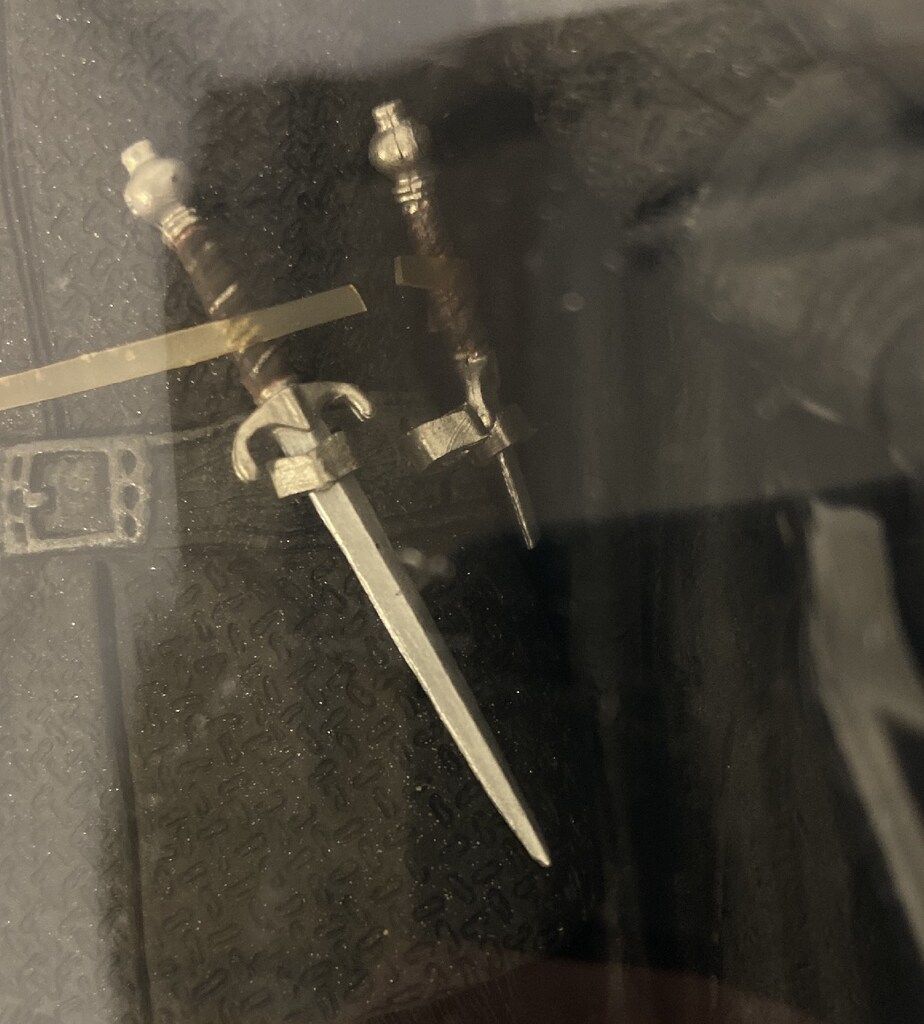V