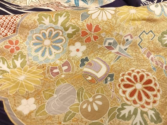 平和屋着物○豪華振袖 駒刺繍 百華繚乱 雲取り吉祥花文 丹後ちりめん