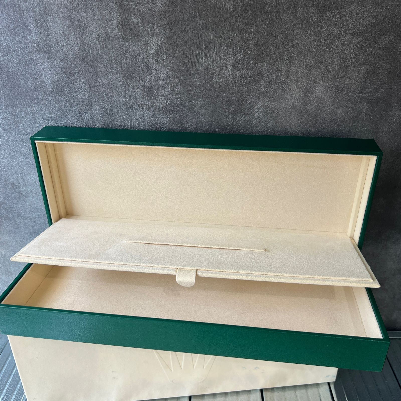 ロレックス ROLEX チェリーニ 空箱 時計ケース 美品 希少 - メルカリ