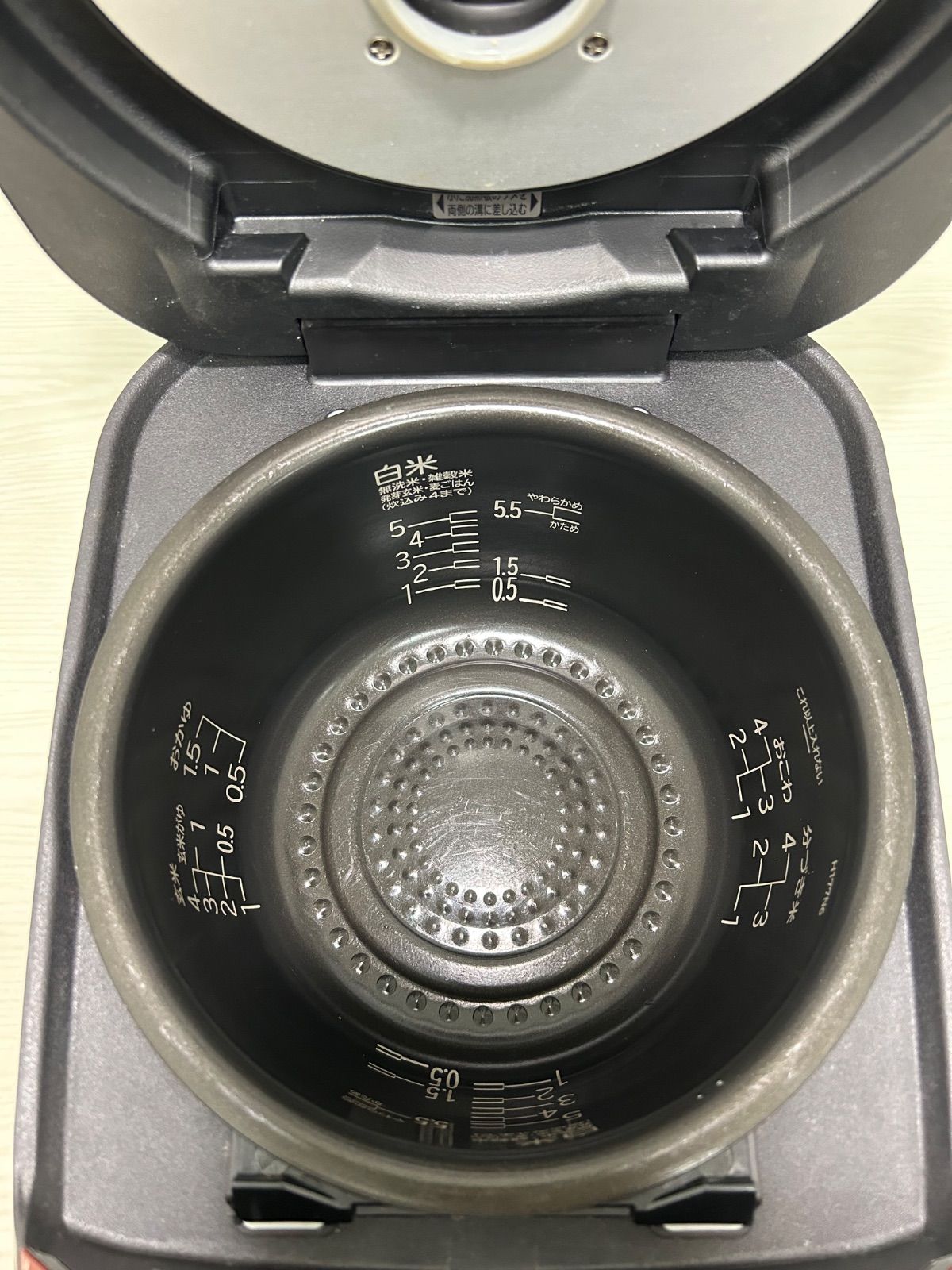 HITACHI RZ-TS104M IHジャー炊飯器 2021年製 日立 炊飯器 【新品同様】IHジャー炊飯器 5.5合 シャイニー