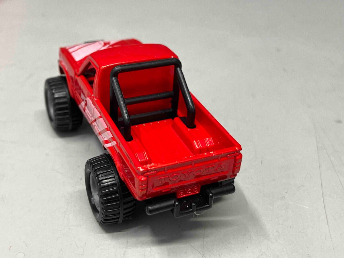 トミカ No.61 トヨタ ハイラックス ビッグフット 赤 黒シート