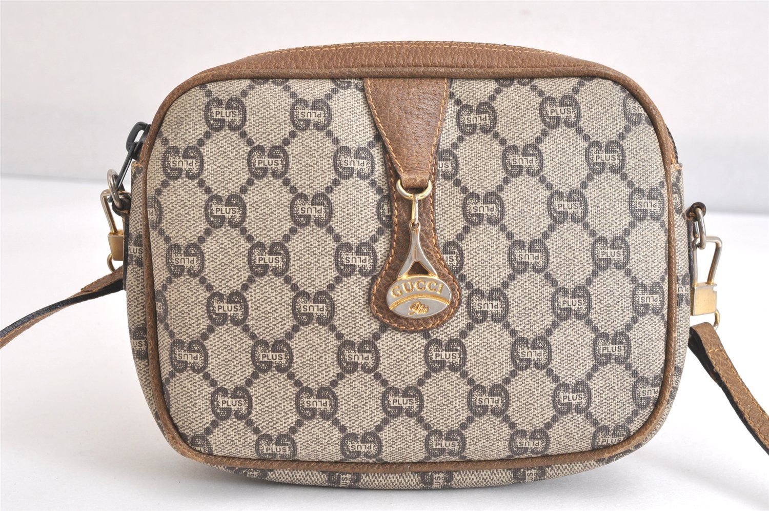 GUCCI グッチ GG プラス 2Way ショルダークラッチバッグ ピーブイシー レザー ブラウン ジャンク 2834N