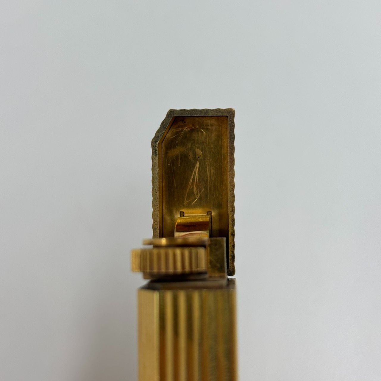D【美品】カルティエ Cartier ガスライター ゴールドカラー 【公式通販】