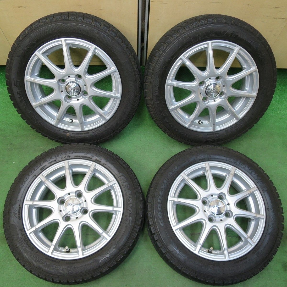 みー①165/55R15 バリ溝スタッドレス 引き取り可能 2本 バリ溝!9分☆スタッドレス 155/65R14 グッドイヤー アイスナビ6