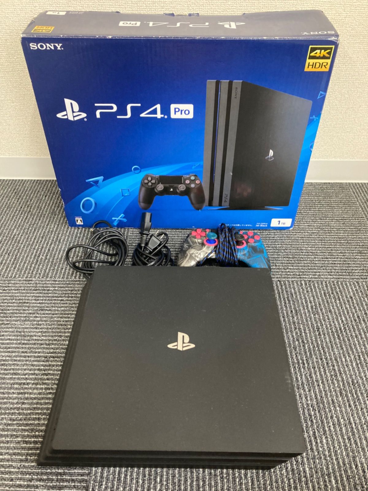 ￥ 通電 済み PlayStation4 pro CUH-7100B 本体 コントローラー ケーブル 箱セット ゲーム機本体 3