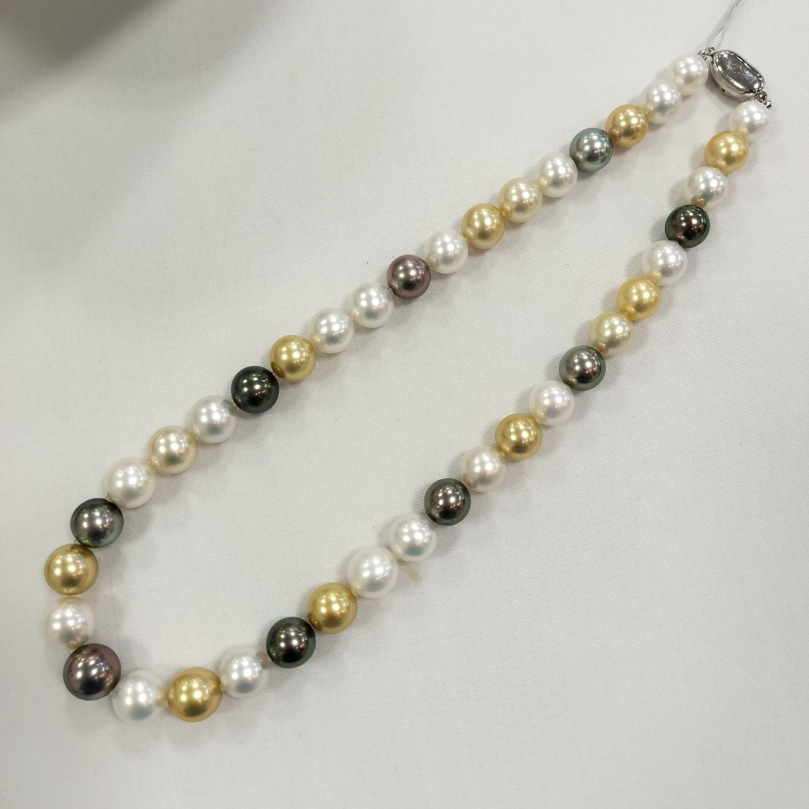 南洋真珠ナチュラルマルチネックレス - メルカリ