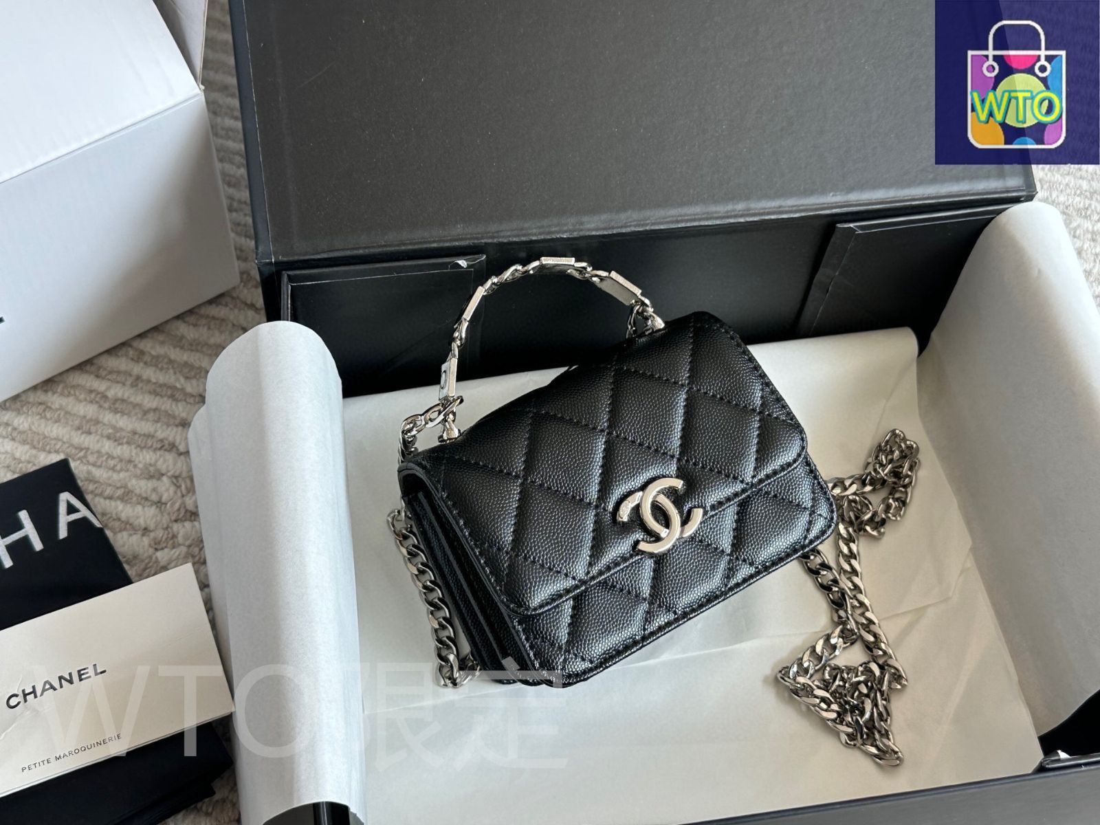 CHANEL シャネル ♥️ハンドバッグ エナメル ココマーク CHANEL シャネル ココマーク エナメル ショルダーバッグ