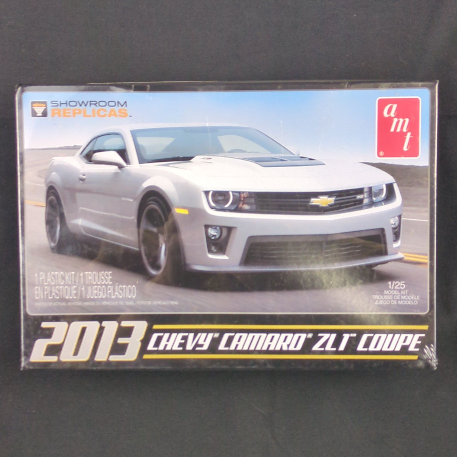 Revell 1/25 シボレー・カマロ ZL1 (C5型) 2013年型 2013 シボレー・カマロ ZL1 (プラモデル) - ホビーサーチ カーモデル