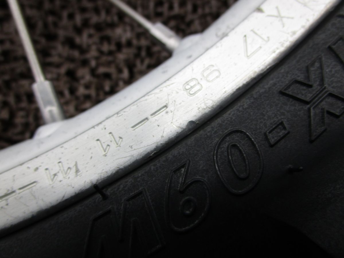 美品】ZX-4R イグザクトアルミ鍛造ホイール前後S23タイヤ付き