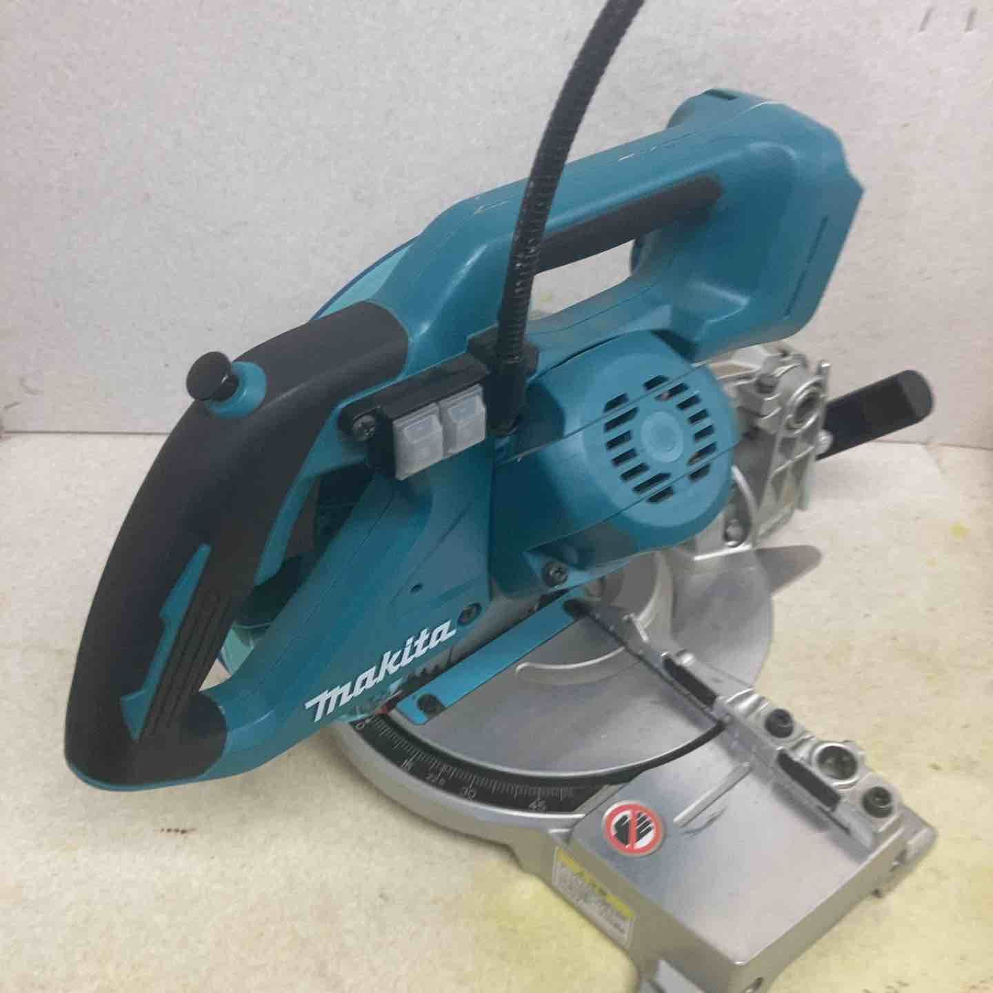 マキタ(makita) コードレス卓上マルノコ LS600DZ【町田店】 マキタ(makita) コードレス卓上マルノコ LS600DZ【町田店】