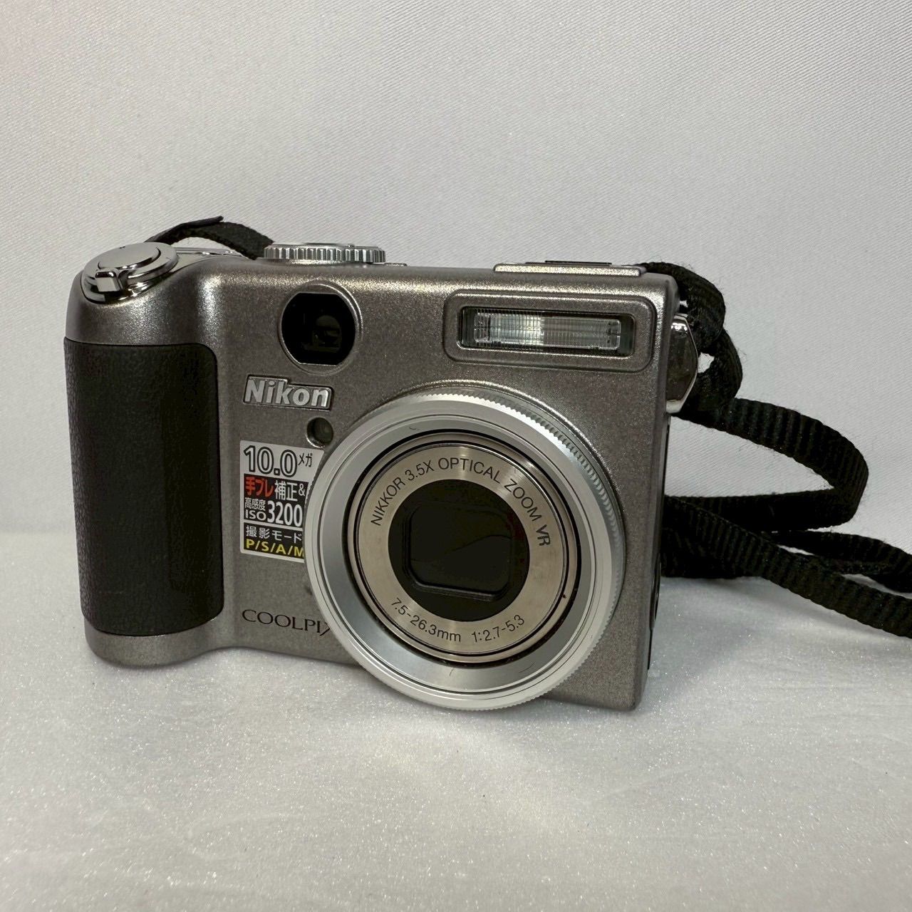 ぜ-25 ニコン Nikon COOLPIX P5000 3.5x シルバー - メルカリ
