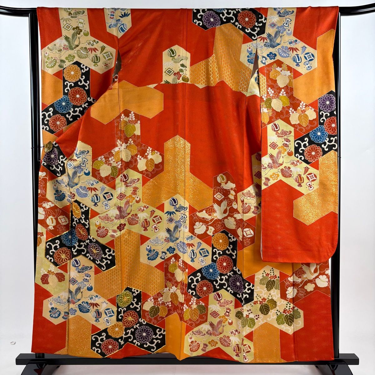 振袖 身丈159cm 裄丈64.5cm M 袷 菊 宝尽くし 金通し 金彩 朱色 正絹 名品