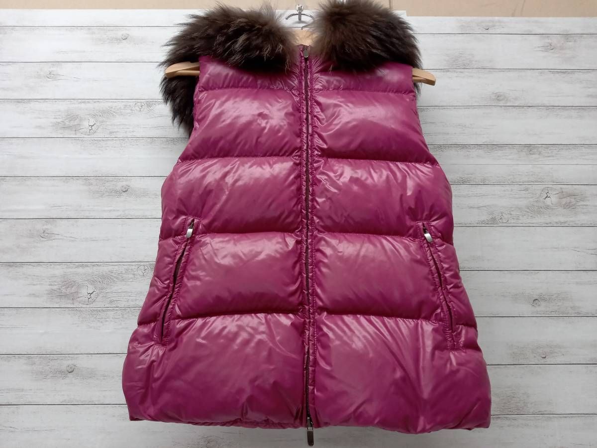 デュベティカ　黒ダウンベスト ファー付き　38 デュベティカ 黒 ダウンベスト ファー付き 38 デュベティカ 黒ダウン