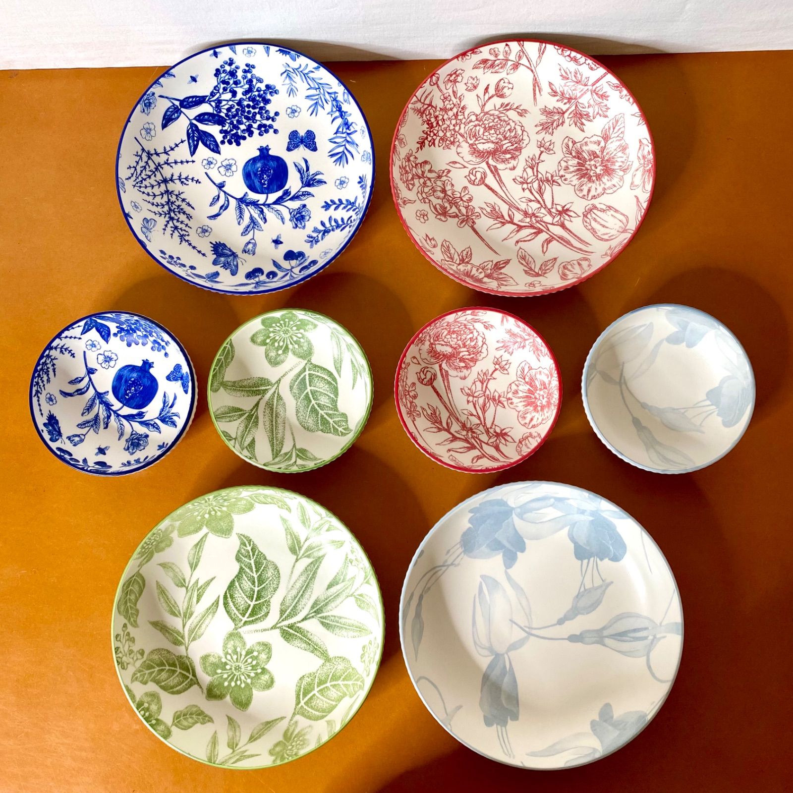 シグニチャーハウスウェア ボタニカル柄 ディナーボウル 8個セット