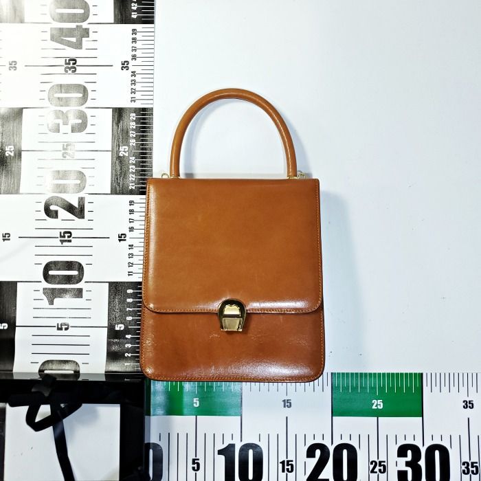 美品】 アイグナー AIGNER 2way 本革 レザー ショルダーバッグ