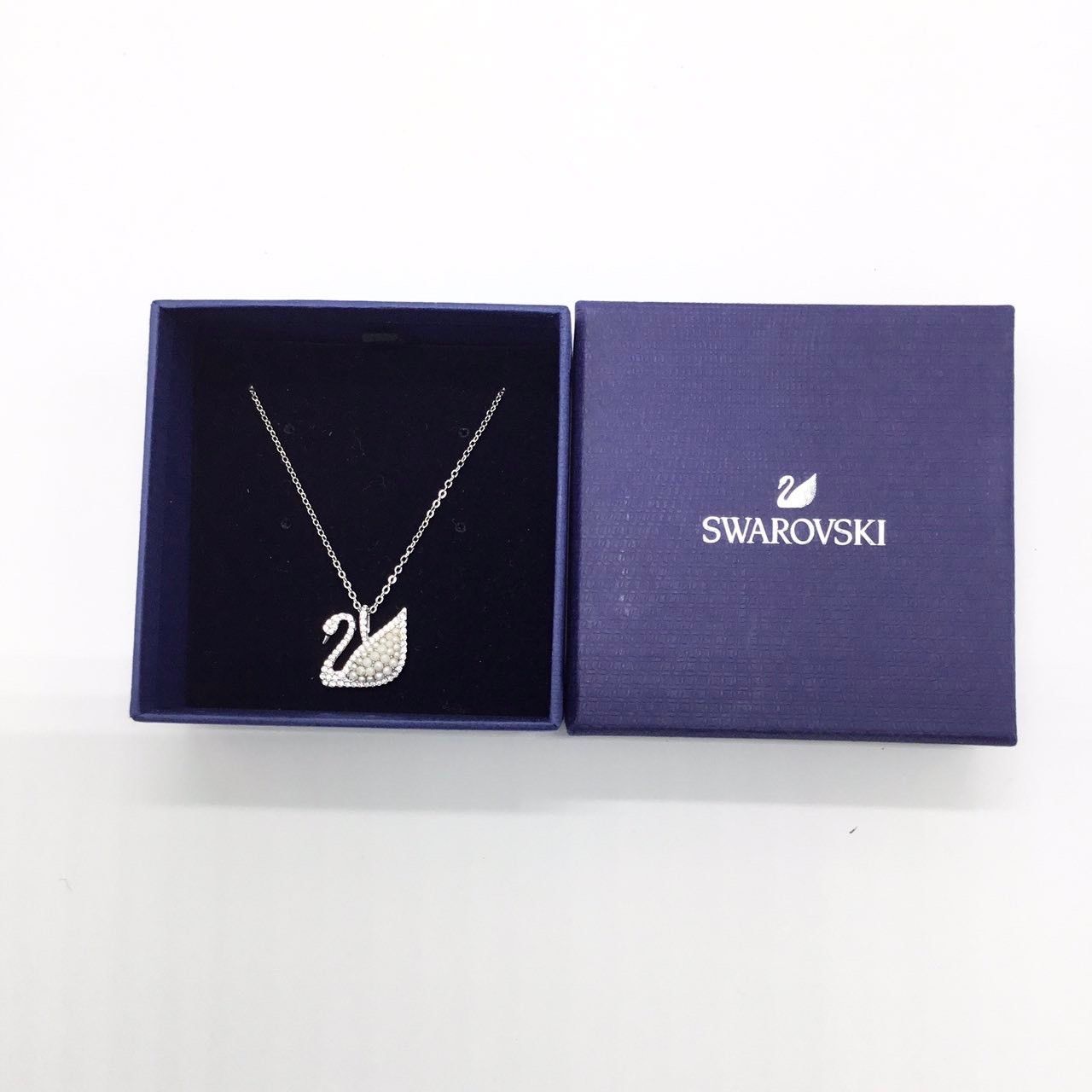SWAROVSKI スワロフスキー 未使用 ネックレス ペンダント レディース 