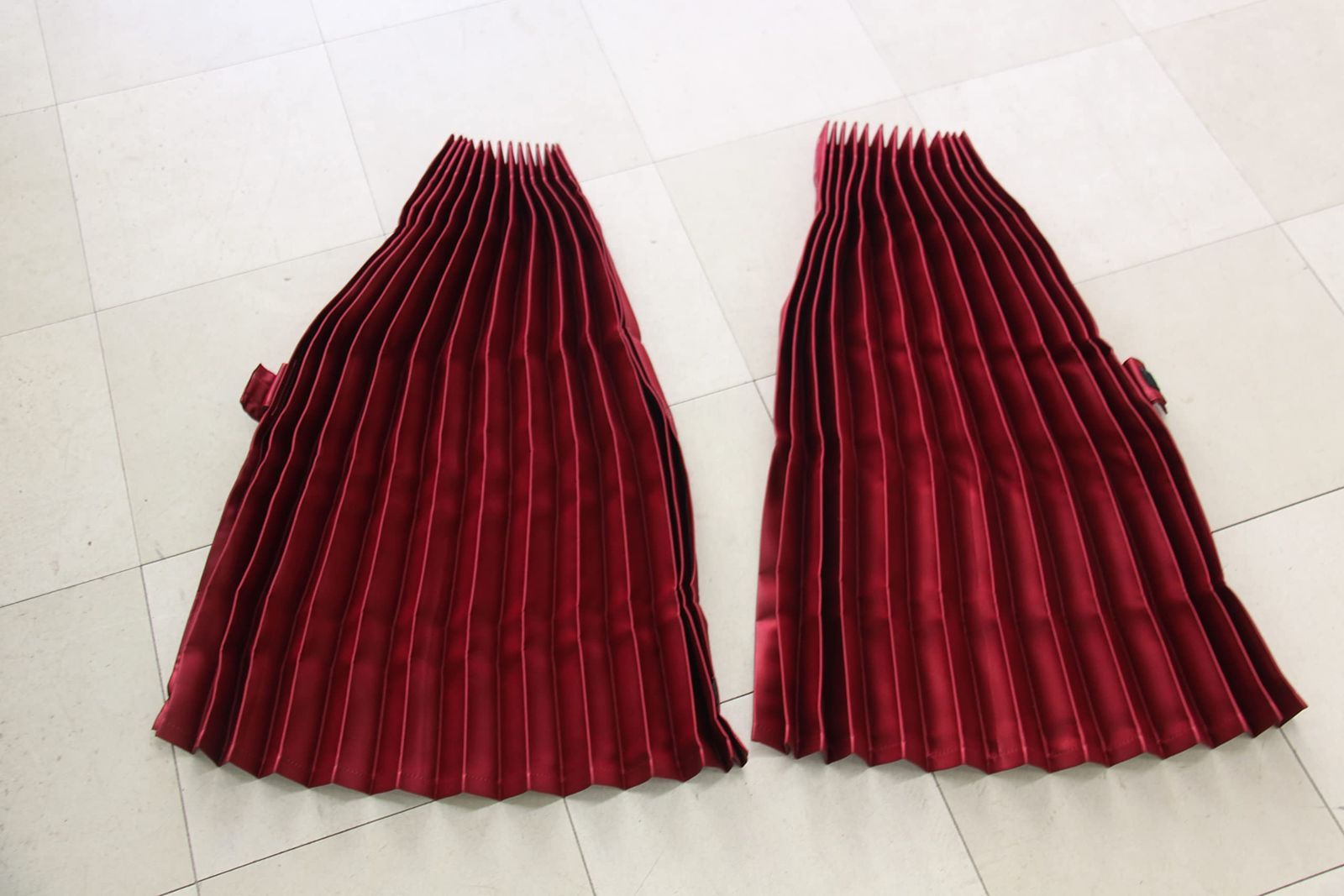 トラック 仮眠カーテン 花かごワイン 巾240㎝×丈85㎝が2枚入り Amazon