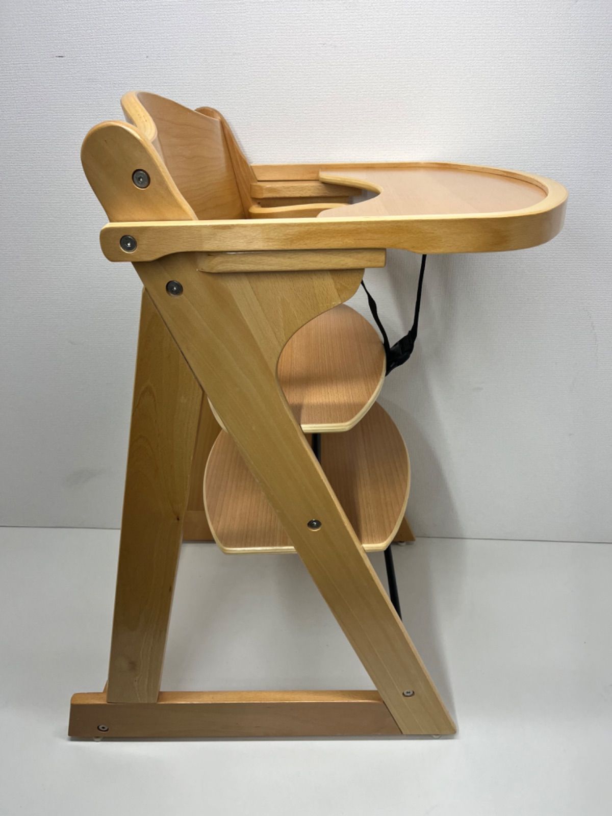 ✨美品✨KATOJI  22947 木製 ベビーチェア ハイチェア ●即日発送● カトージ ベビーチェア 木製ハイチェア チェアベルト付 KATOJI