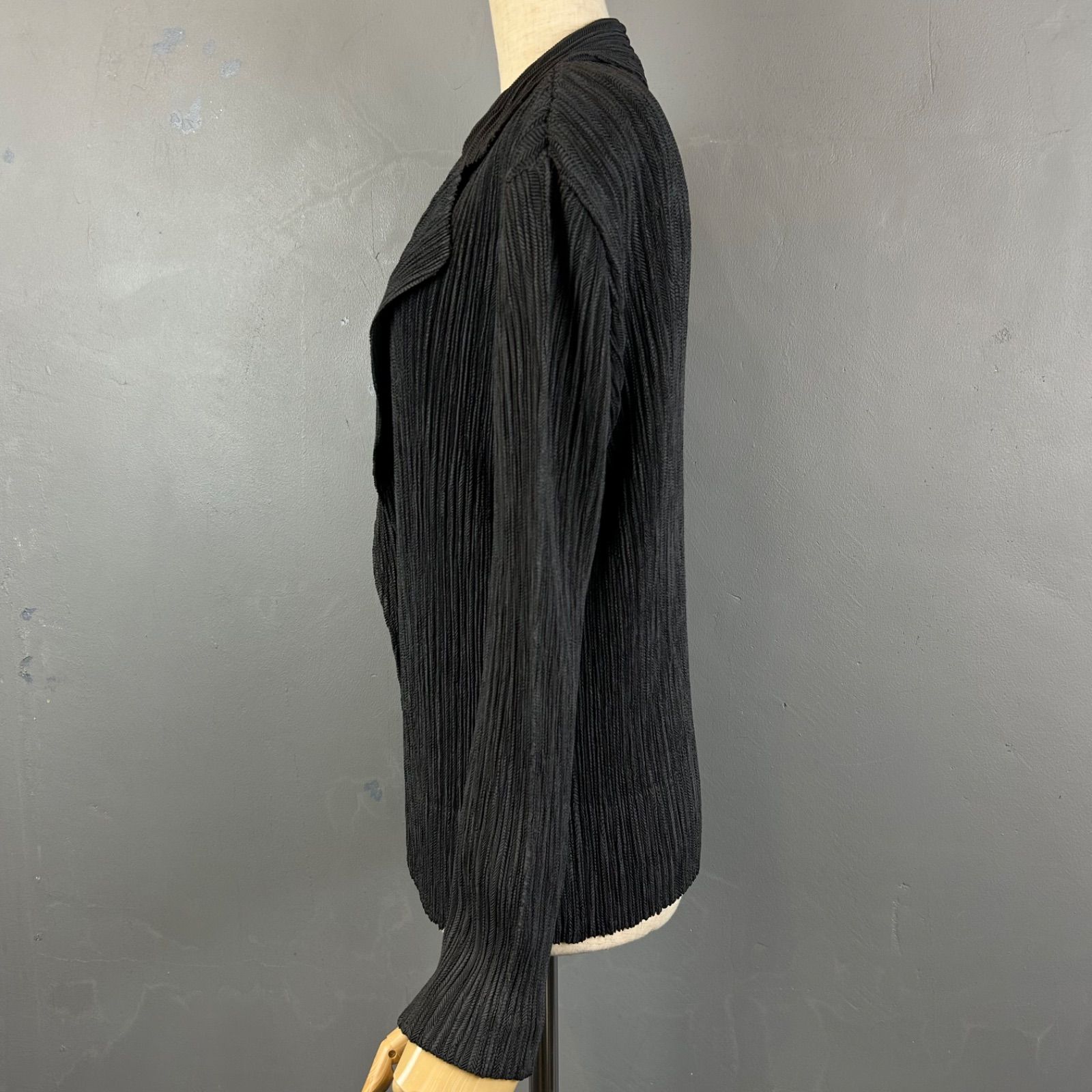 日本製 SPECCHIO PLEATS Cardigan Black 40 スペッチオ シャトル
