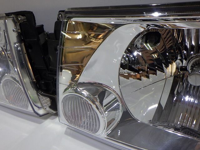 タウンボックス ヘッドライト左右 ハロゲン U61 U62 レベ付 P5701 コーティング クリッパー 251003061