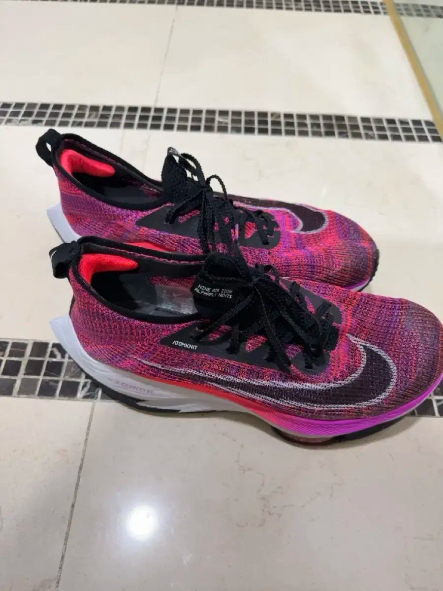 ナイキ エア ズーム アルファフライ NEXT 270 ランニングシューズ