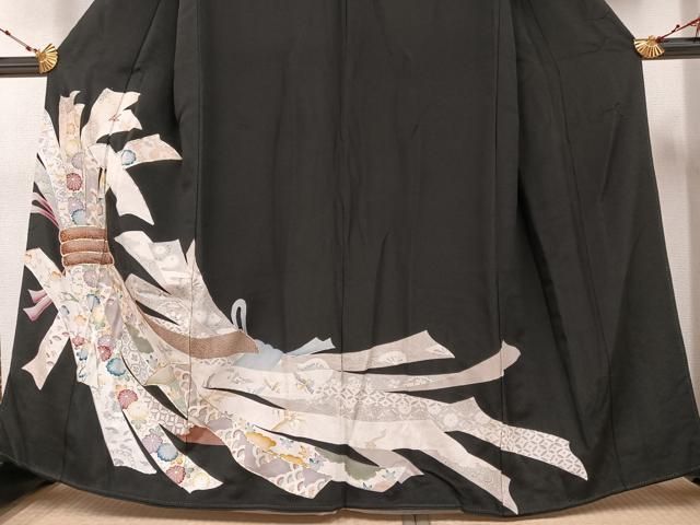 黒留袖フルセット　蘇州刺繍　作家　落款　金彩　高級　結婚式　豪華　5つ紋 平和屋着物□豪華黒留袖 駒刺繍 束ね熨斗花鳥文 金彩 正絹 逸品