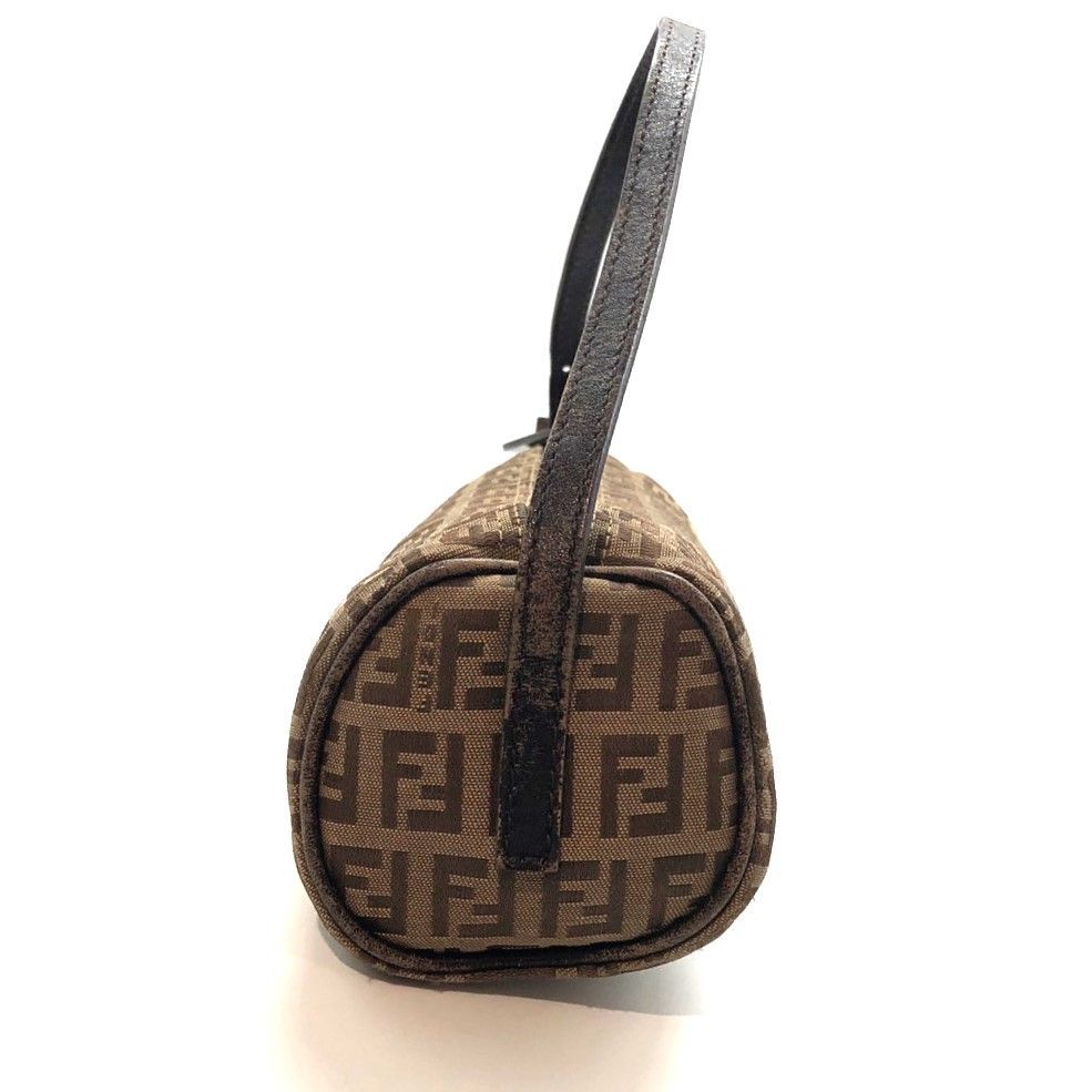 フェンディ FENDI ズッカ柄 ハンドバッグ アクセサリーポーチ ブラウン系 FENDI フェンディ ズッカ柄 ハンドバッグ アクセサリーポーチ ブラウン