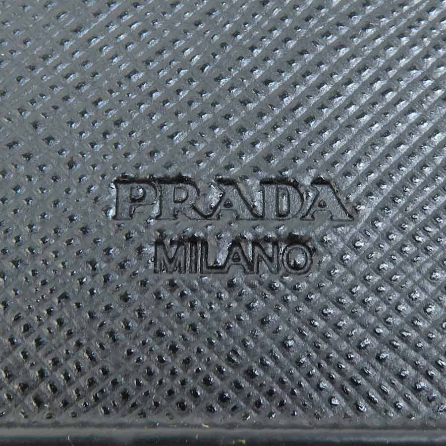 PRADA iPhone12