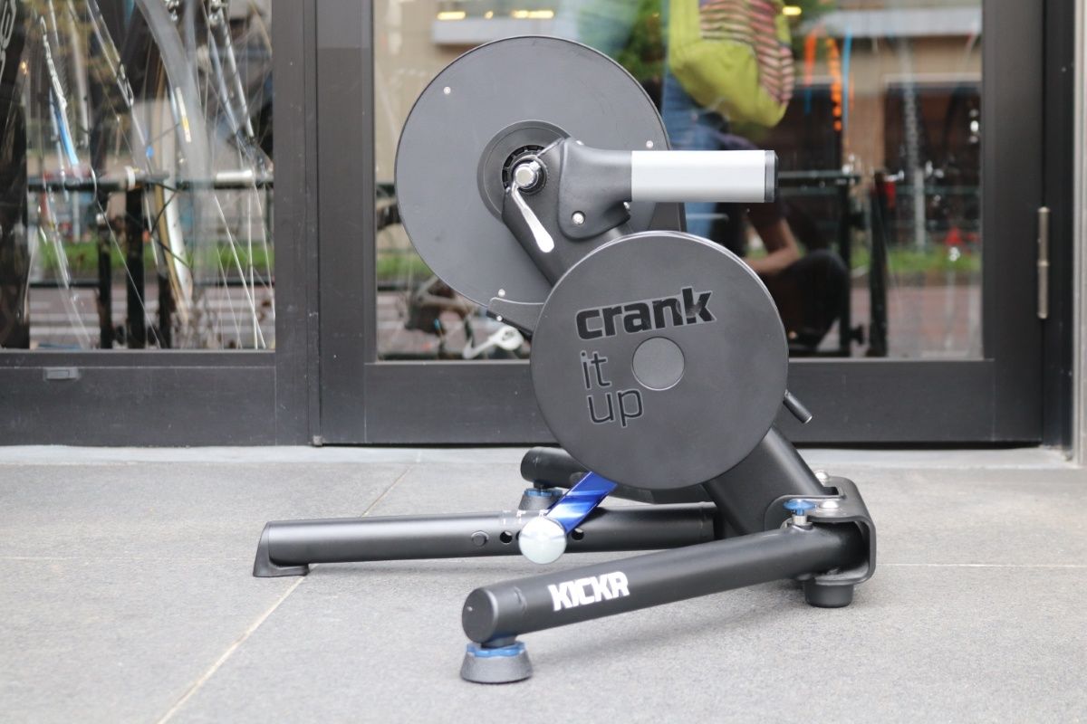 スマートトレーナー ローラー台