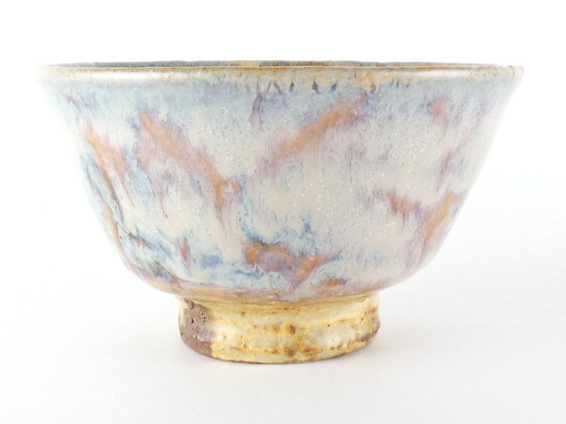 谷川省三作茶碗 谷川省三 作②「白斑釉 茶碗」共箱 高さ 約8cm 幅 約13.5cm 抹茶