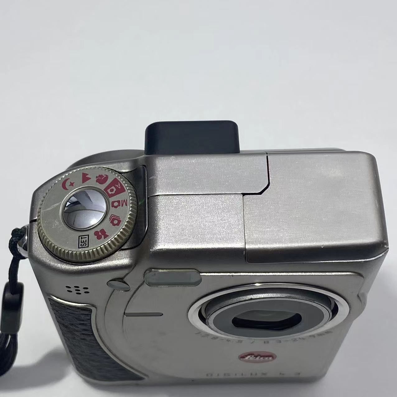 ☆ LEICA ライカ DIGILUX4.3 コンパクトデジタルカメラ 現状品 0.3kg