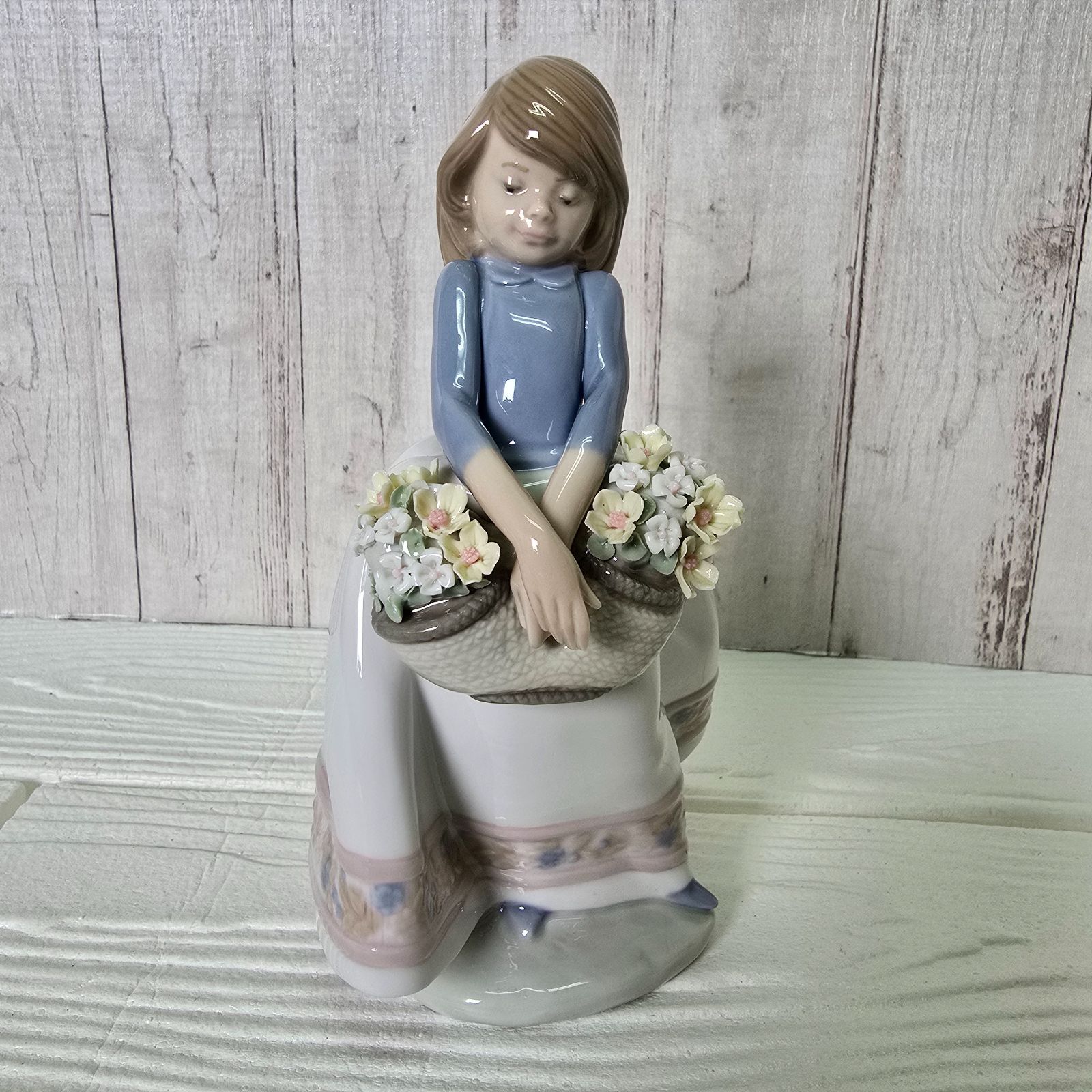 29【美品】リヤドロ Lladro 5467 『花かごの少女』 - メルカリ
