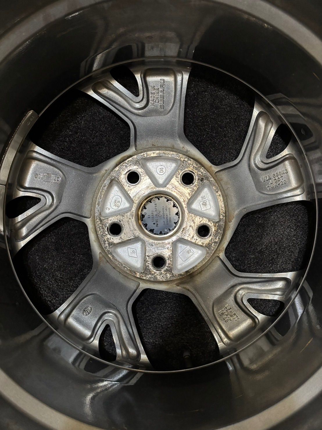 アルミホイール