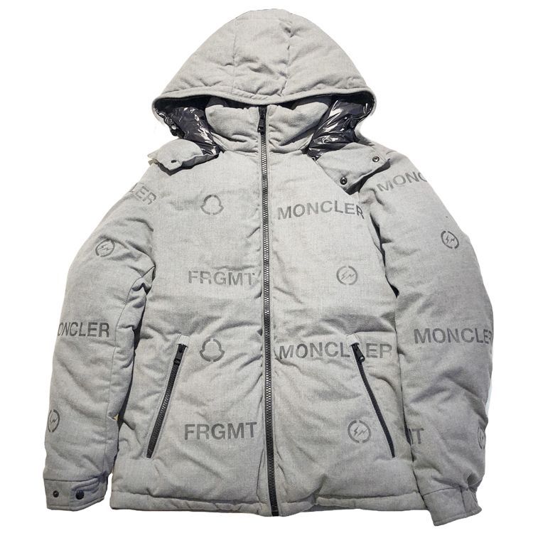MONCLER フード付きグレー長袖ジャケット美品！最終値下げ MONCLER フード付きグレー長袖ジャケット美品！最終値下げ MONCLER