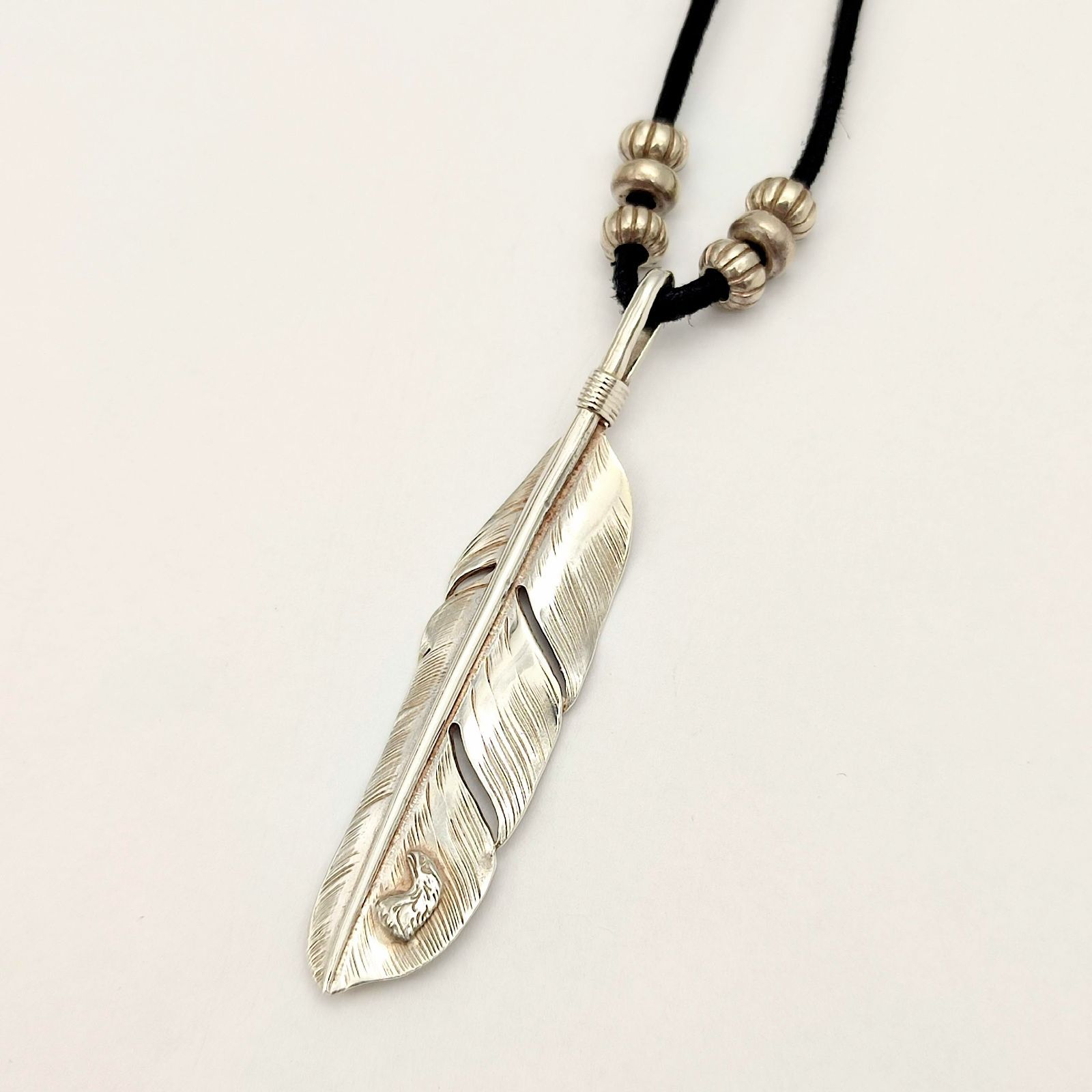 美品】LARRR SMITH ラリースミス フェザーペンダント EFNL-0006