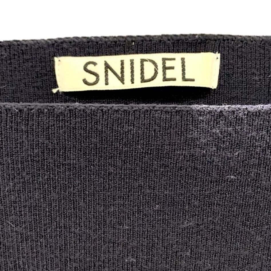 新品ドルマンエンブロイダリーニット snidel.... ニット/セーター