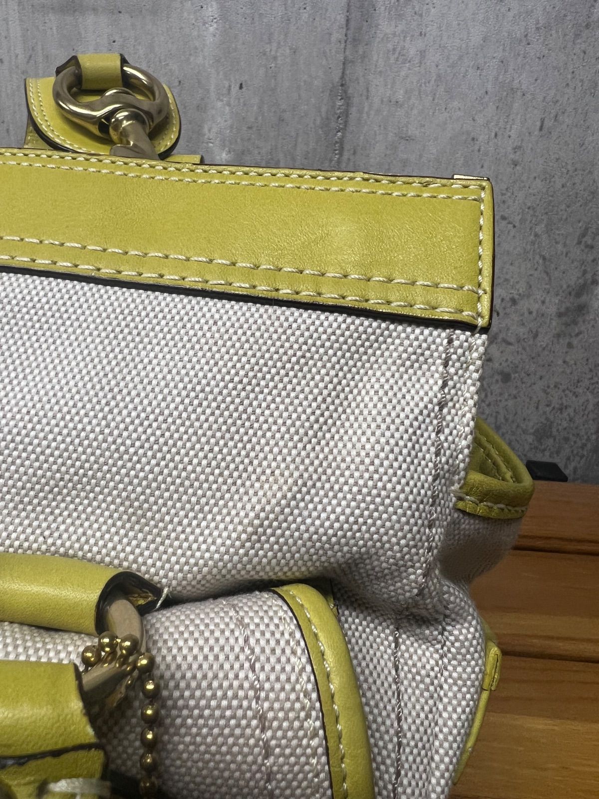 OneMall provides Mercari products: レアカラー COACH 65TH