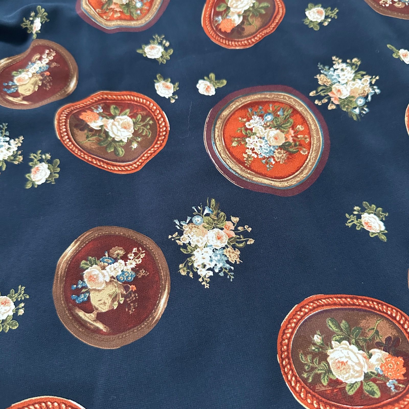 極美品 カネコイサオ ひまわり＆帽子柄 ピンタック ロング