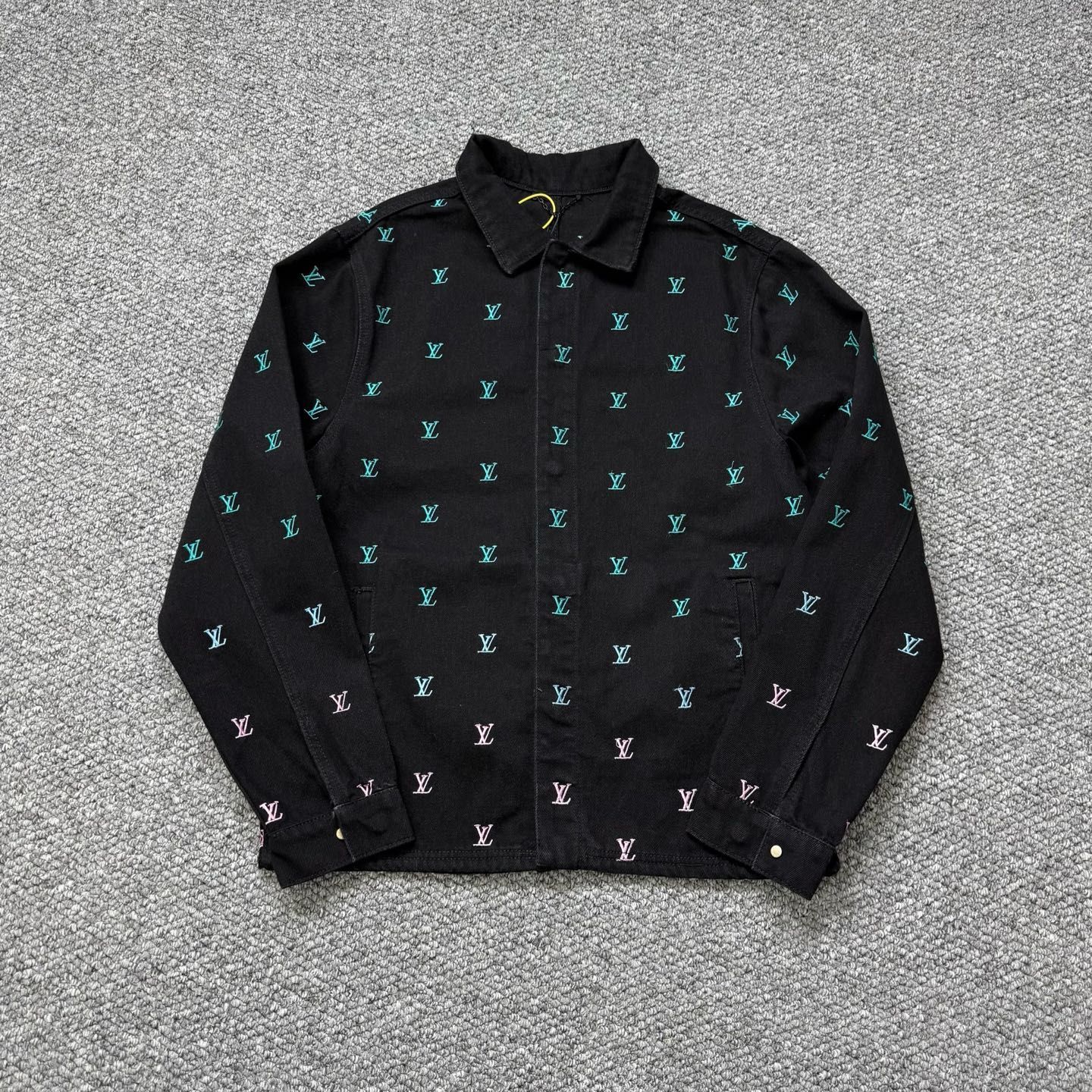 今日 Louis Vuitton 25SS フェリックス コレクション LV ロゴ デニムセット